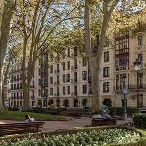 batimont-suites.bilbaohotelsspain.com/